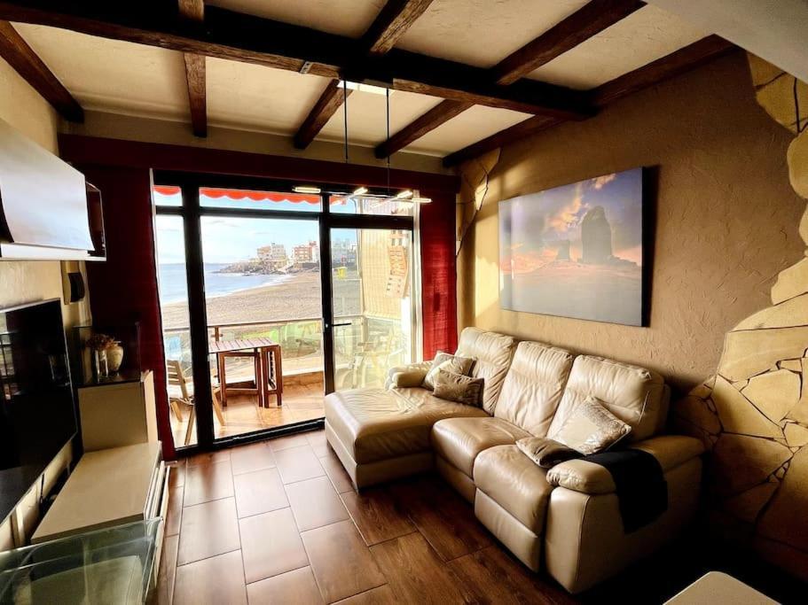 Bereli Beach Apartment Melenara Bagian luar foto